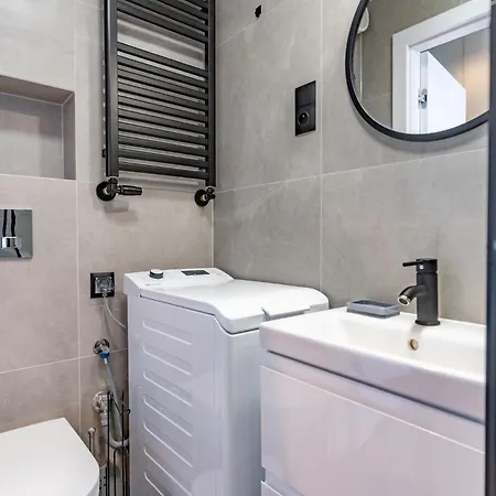 Reymonta 24 Comfort Spot By Bookinghost * Katowice